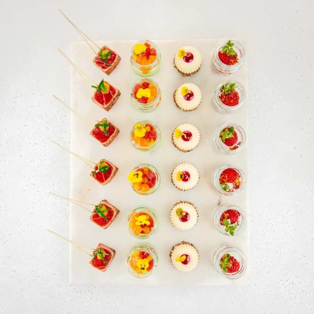 Сет канапе из рыбных и сырных деликатесов